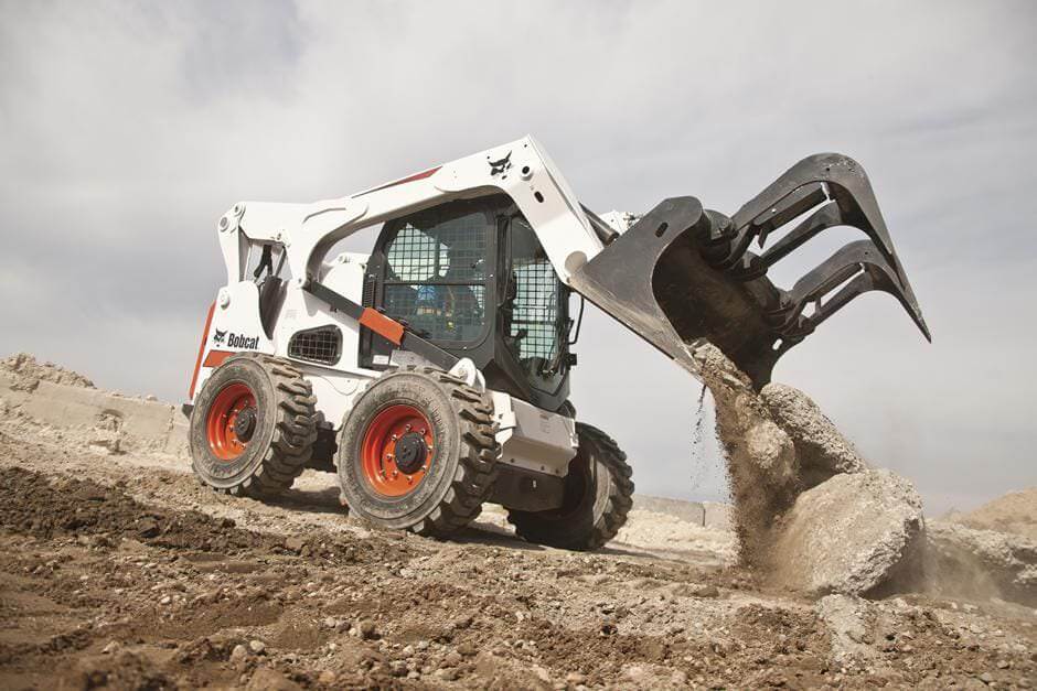 Bobcat S850 Skid-Steer Loader