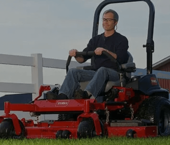 Toro commercial lawn mowers